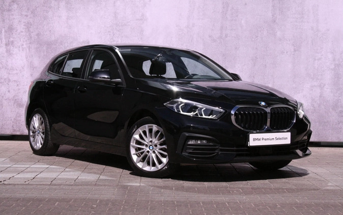 BMW Seria 1 cena 99900 przebieg: 26700, rok produkcji 2020 z Lwówek małe 232
